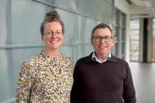 Photo of Marie Jönsson (left) and Mattias Magnusson (right). 